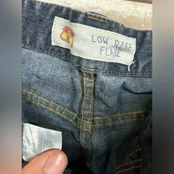 Route 66 low rise flare, 90s jeans - Picture 2 of 3